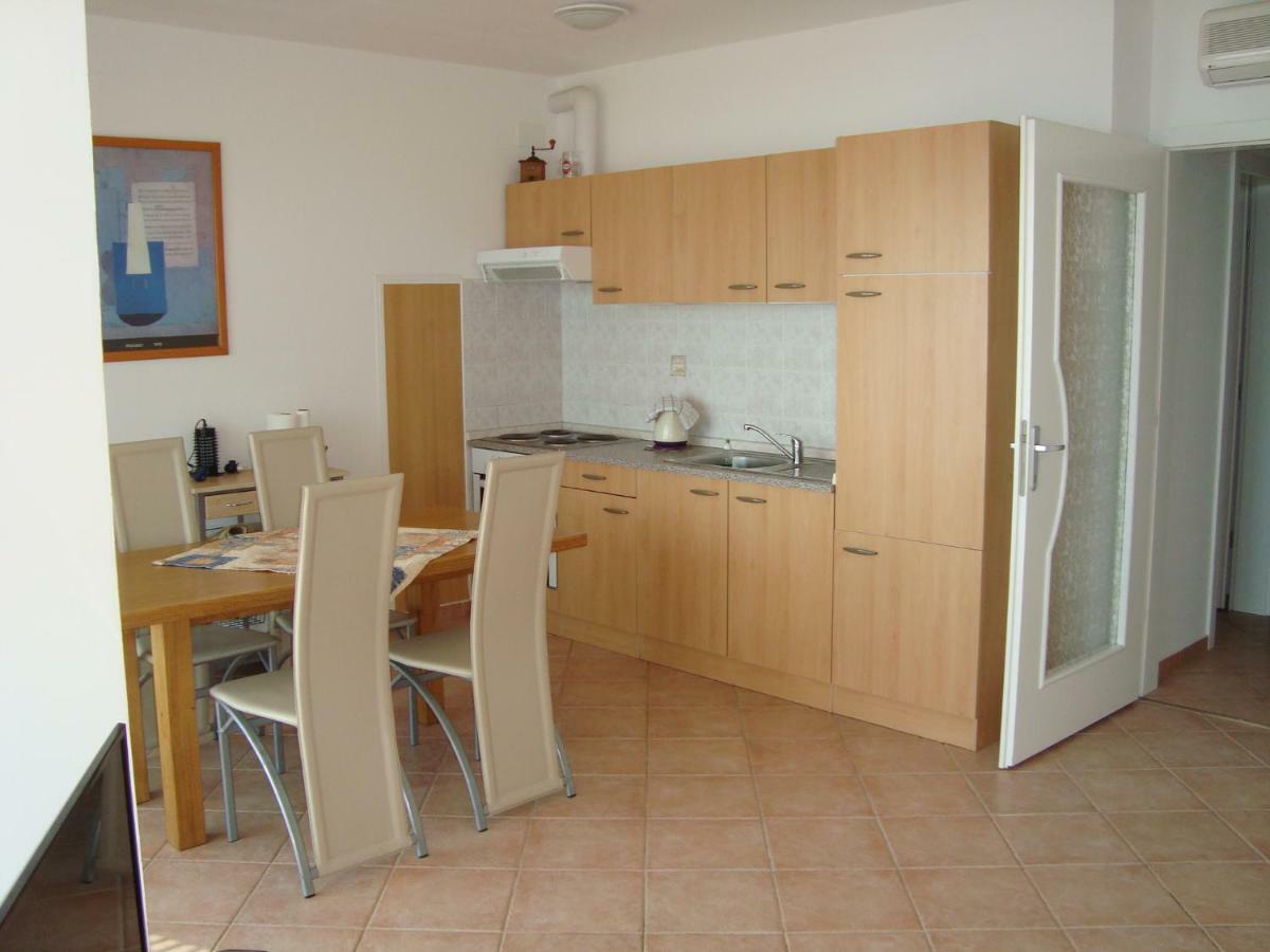 Apartment Golf Crveni Vrh Exteriör bild